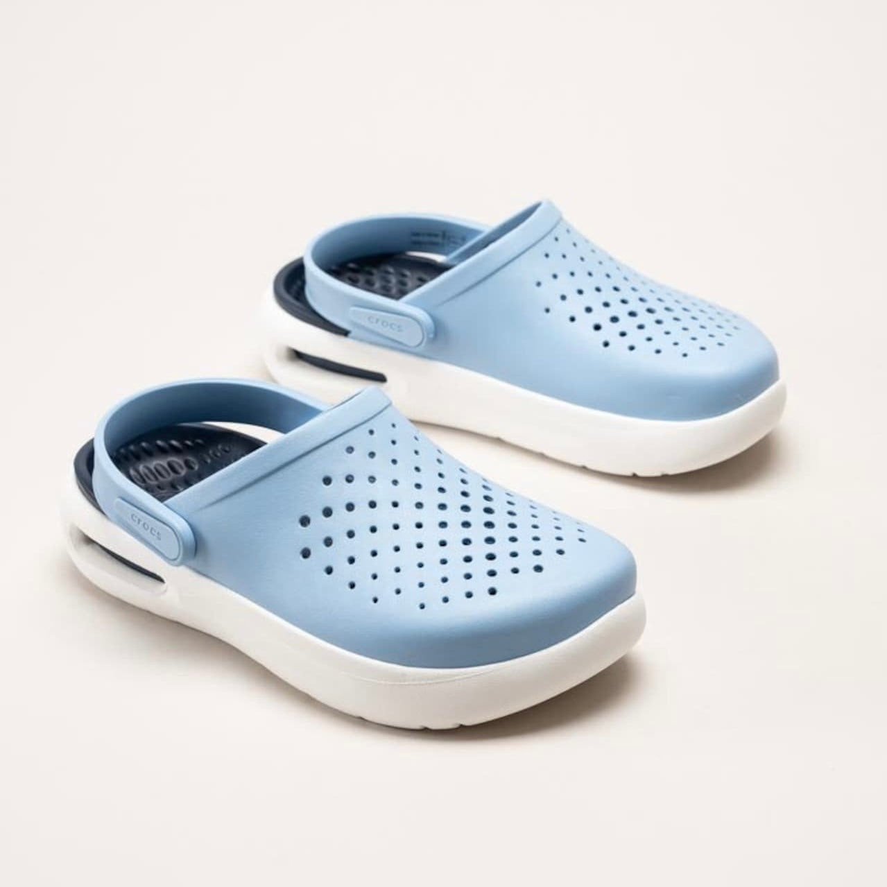 Crocs InMotion Clogs (Blue/Calcite)