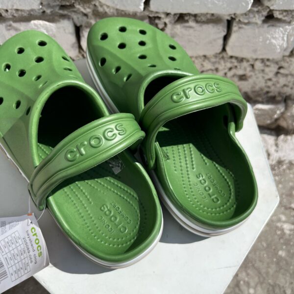 Crocs Bayaband Clogs (Kelly Green)